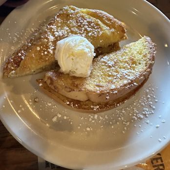 Cracker Barrel Old Country Store - French toast - Breakfast & Brunch Near Me - Caseyville, Illinois