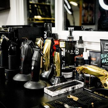 Paradise Barbershop Atx - Barbers Near Me - Austin, Texas Paradise Barbershop Atx - Barbers Near Me - Austin, Texas