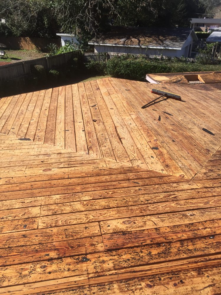 Slide of H & H Homes