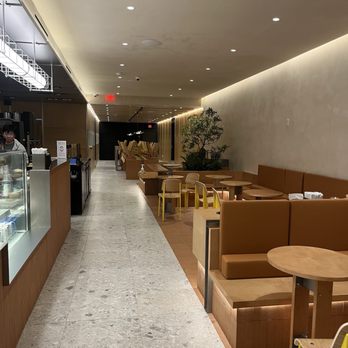 Yummy Future - Lots of seating. - Coffee & Tea Near Me - Palo Alto, California
