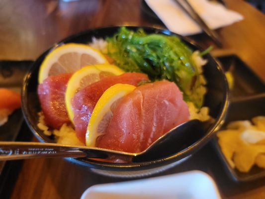 NINNIKU RAMEN IZAKAYA by null