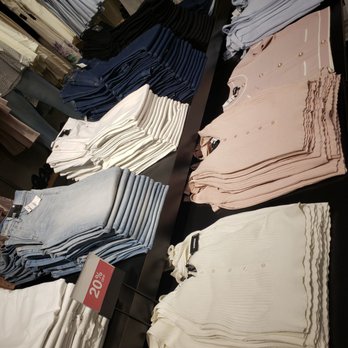 Express - Women's Clothing Near Me Express - Women's Clothing Near Me