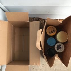Mama & Hapa's Zero Waste Shop - Leaving out an empty box and bag filled with containers to donate