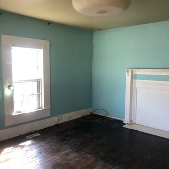 Junk Remedy - Living room cleaned by company - Junk Removal & Hauling Near Me - Lake Zurich, Illinois Junk Remedy - Living room cleaned by company - Junk Removal & Hauling Near Me - Lake Zurich, Illinois