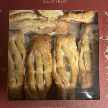 Sprouts Farmers Market - Apple Cheese Danish (tasty) - Grocery Near Me - Mesa, Arizona