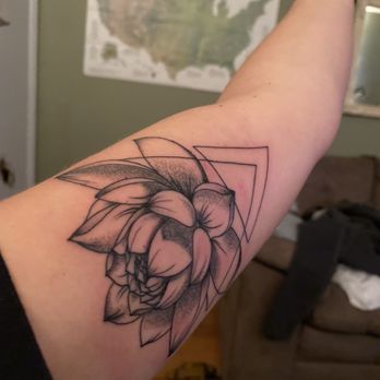 Salt Water Tattoo - Tattoo Near Me - Virginia Beach, Virginia Salt Water Tattoo - Tattoo Near Me - Virginia Beach, Virginia