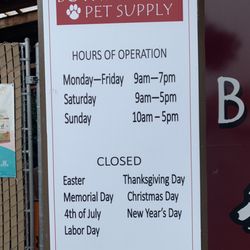 Bothell Feed Center - Hours of operation and holiday closures, Monday 29 May 2023.