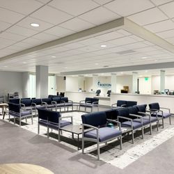 Boston Orthopaedic and Spine - Lobby