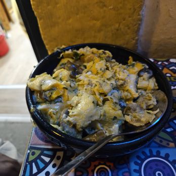Lisboa Tu & Eu - Creamy eggs with mushroom (7.50€) - Portuguese Near Me - Lisbon, 11