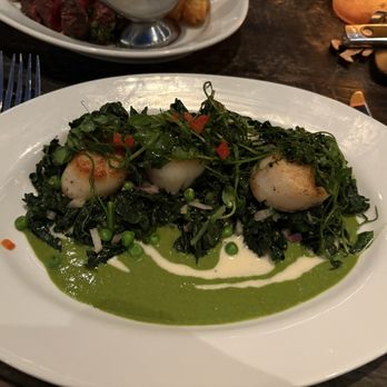 The Raymond 1886 - Scallops - New American Near Me - Pasadena, California The Raymond 1886 - Scallops - New American Near Me - Pasadena, California