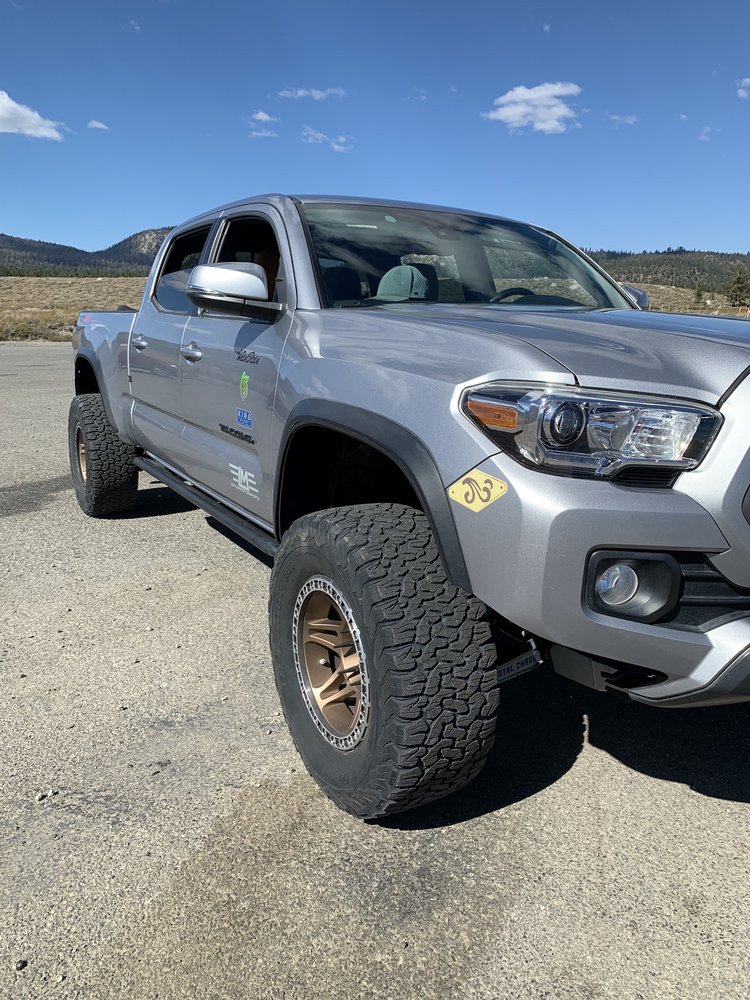 JOHN’S TIRE MAN Updated September 2024 10 Photos & 47 Reviews