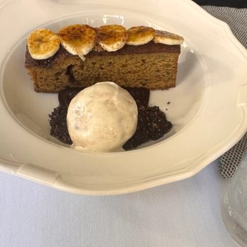 Cafe Navarre - Italian Near Me - South Bend, Indiana