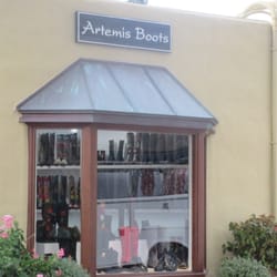 Artemis Boots