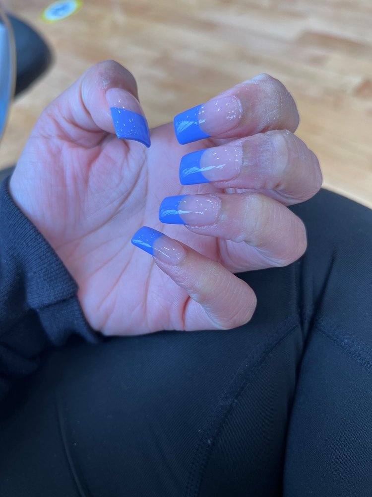 LOTUS THREADING SALON & SPA Updated September 2024 33 Photos & 56 Reviews 5528 Myrtle Ave