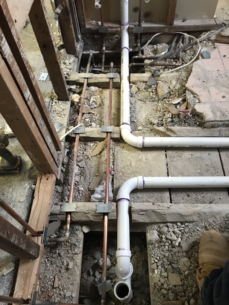 Slide of Familly General Contractor