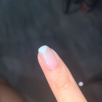 Momo Nail Spa - What even is this??? - Nail Salons Near Me - Pembroke Pines, Florida