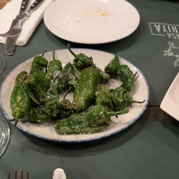 Casa Dorita - Pardon peppers - Spanish Near Me - Barcelona, B