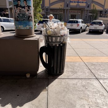 Oche Desserts - O Che trash - Desserts Near Me - San Jose, California
