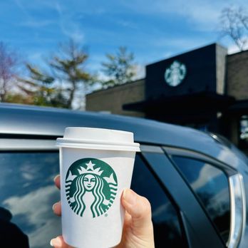 Starbucks - Coffee & Tea Near Me - Edison, New Jersey