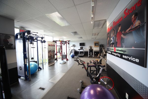 Apple Fitness Store Fitness Exercise Equipment 7140 Fisher Street Se Calgary Ab Phone Number Yelp