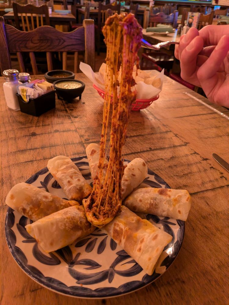 El Tiempo Cantina - Navigation