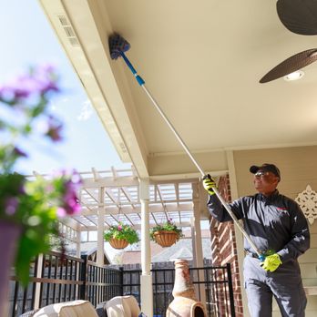 Ehrlich Pest Control - Ehrlich makes every effort to ensure our customers are 100% satisfied, this includes the removal of unsightly cobwebs. - Pest Control Near Me - Turnersville, New Jersey