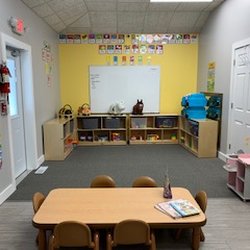 Itsy Bitsy Daycare - Older Infant