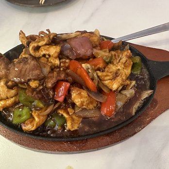 The Corner - Chinese Near Me - New York, New York