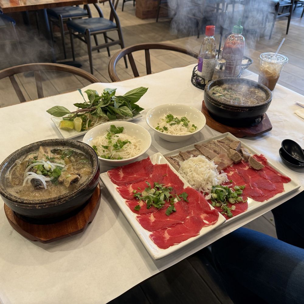 Hot Stone Pho - Hot Stone Short Rib Pho Hot Stone Pho Special - Vietnamese Near Me - Garden Grove, California Hot Stone Pho - Hot Stone Short Rib Pho Hot Stone Pho Special - Vietnamese Near Me - Garden Grove, California