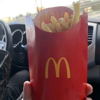 McDonald's - 12/7/22 Large fries - Fast Food Near Me - Los Angeles, California McDonald's - 12/7/22 Large fries - Fast Food Near Me - Los Angeles, California