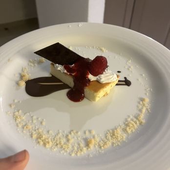 Wyndham Alltra Cancun - Room service - Hotels Near Me - Cancún, ROO