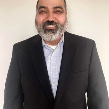 King's Transportation - Meet Dinesh Daryanani, who goes by Mr. D. He is the driver of King's Transportation's Chevy Suburban. - Limos Near Me King's Transportation - Meet Dinesh Daryanani, who goes by Mr. D. He is the driver of King's Transportation's Chevy Suburban. - Limos Near Me