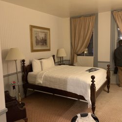Charles Inn