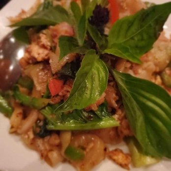 Erawan Thai Cuisine - Khee Mao - $16 - Thai Near Me - Flushing, New York Erawan Thai Cuisine - Khee Mao - $16 - Thai Near Me - Flushing, New York