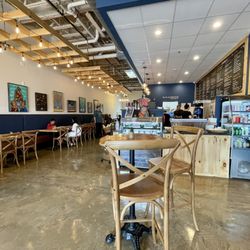 Lyberry Cafe - Inside