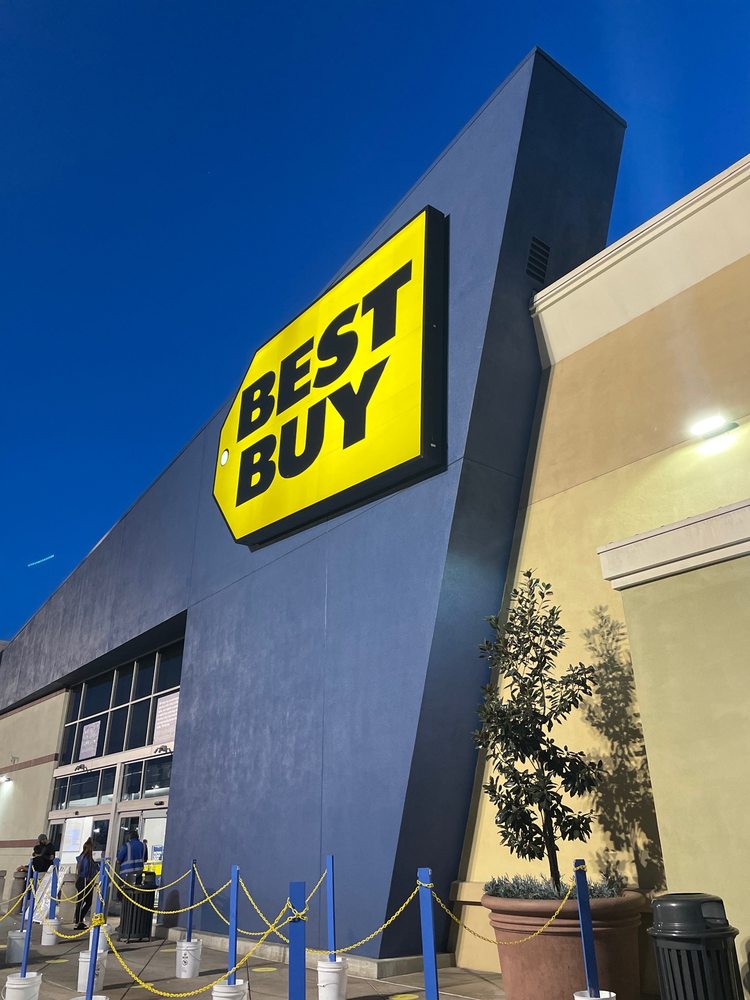 BEST BUY Updated October 2024 64 Photos & 255 Reviews 230 Towne