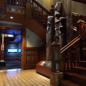 Bishop Museum - Entry stairs, you could smell all the wood in there! - Museums Near Me - Honolulu, Hawaii