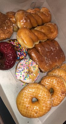 Baker's Dozen Donuts Deli & Delights by null