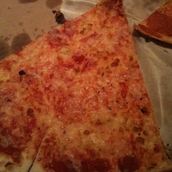 Sweet Tomatoes Pizza - Cheese slice. Not nearly enough "sweet tomatoes" - Pizza Near Me - Sandwich, Massachusetts Sweet Tomatoes Pizza - Cheese slice. Not nearly enough "sweet tomatoes" - Pizza Near Me - Sandwich, Massachusetts