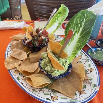 María Jiménez - Chips/Guacamole/Pico - Mexican Near Me - Cabo San Lucas, BCS