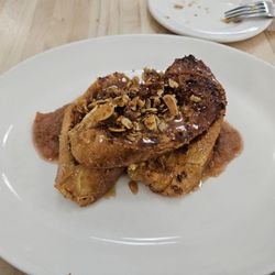Benny's Bistro