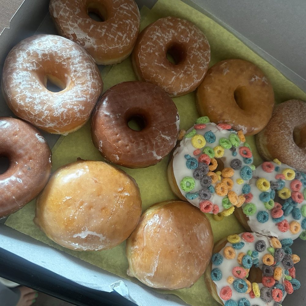 Blueberry glaze, cherry filled, regular glazed, froot loops, powdered Blueberry glaze, cherry filled, regular glazed, froot loops, powdered