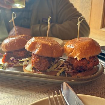 Horsefeather - Korean Fried Chicken Sliders - New American Near Me - Palo Alto, California