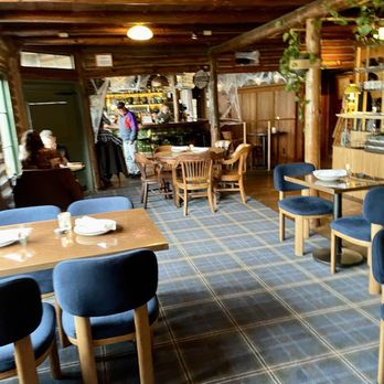 Captain Whidbey Inn - Dining room - Hotels Near Me - Coupeville, Washington Captain Whidbey Inn - Dining room - Hotels Near Me - Coupeville, Washington