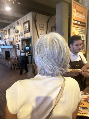 Cinthia's Hispanic Beauty Salon