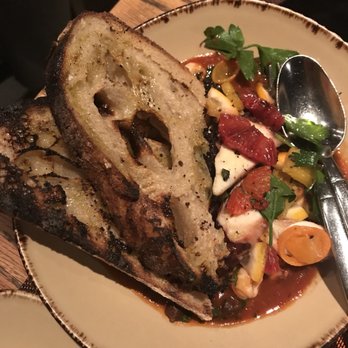 Giulia - Italian Near Me - Cambridge, Massachusetts