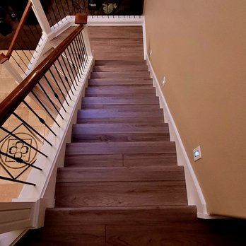 George Babb Floor Covering - shaw floorte lvp on stairs and landing - Carpet Installation Near Me - Enumclaw, Washington George Babb Floor Covering - shaw floorte lvp on stairs and landing - Carpet Installation Near Me - Enumclaw, Washington
