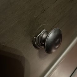 The Dump Furniture Outlet - Broken Aspenhome drawer pull