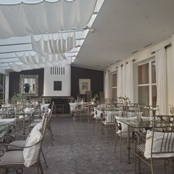 Drahthammer Schlössl - Eating area