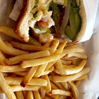 Pit Stop Diner - Turkey Avocado combo - Diners Near Me - Oceanside, California